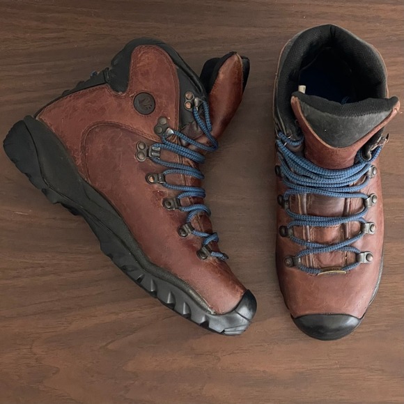 Merrell Mountaineering Hiking Boots Mens 7 Brown Leather Gore-TEX Lace-Up - Picture 1 of 13